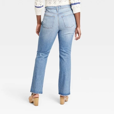 Women's High-Rise Vintage Bootcut Jeans - Universal Thread™ Indigo - Image 4