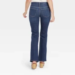 Women's High-Rise Bootcut Jeans - Universal Threadâ˘
